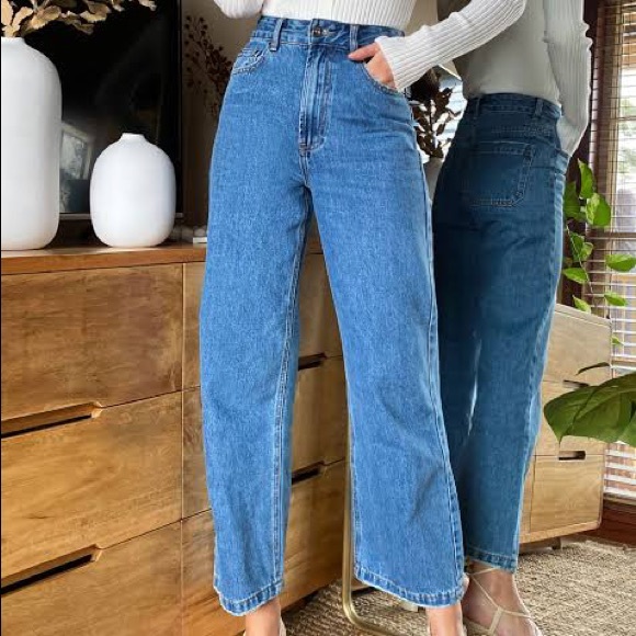 Meet your Posher, Olivia - Picture 1 of 1